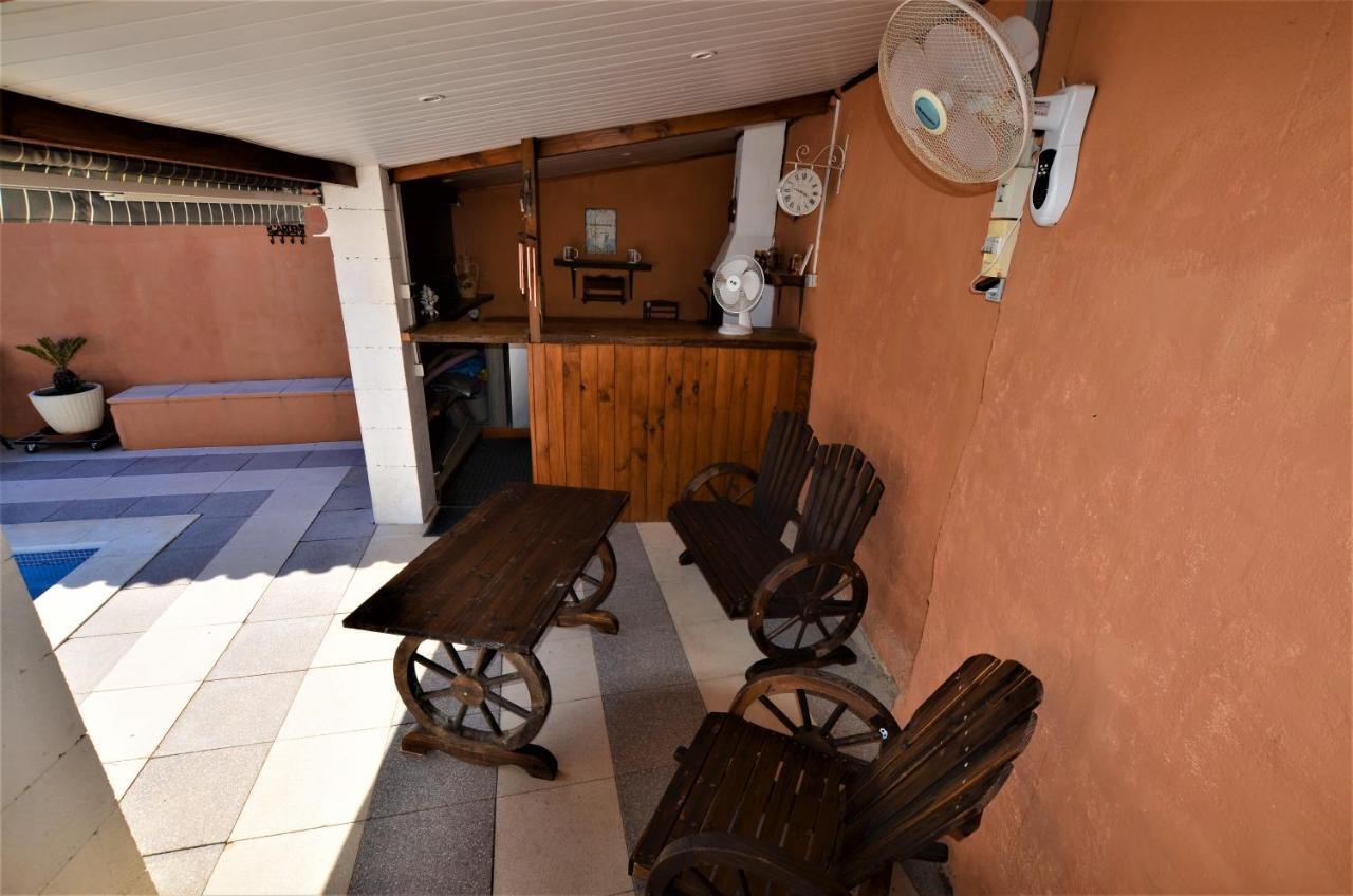 Massanet De La Selva Villa Olombel מראה חיצוני תמונה